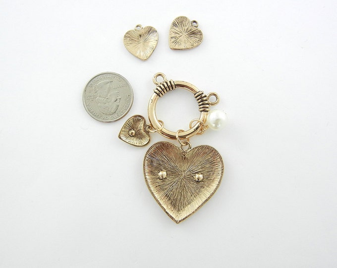 Set of Love Charms Pendant and Charms Gold-tone