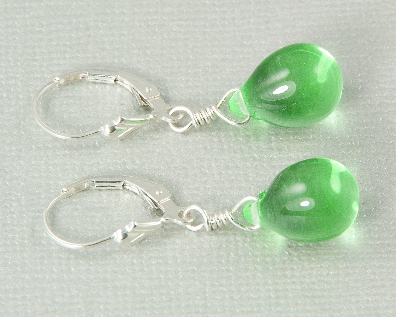 Light green drop earrings sterling silver by BellesBijouxDesigns