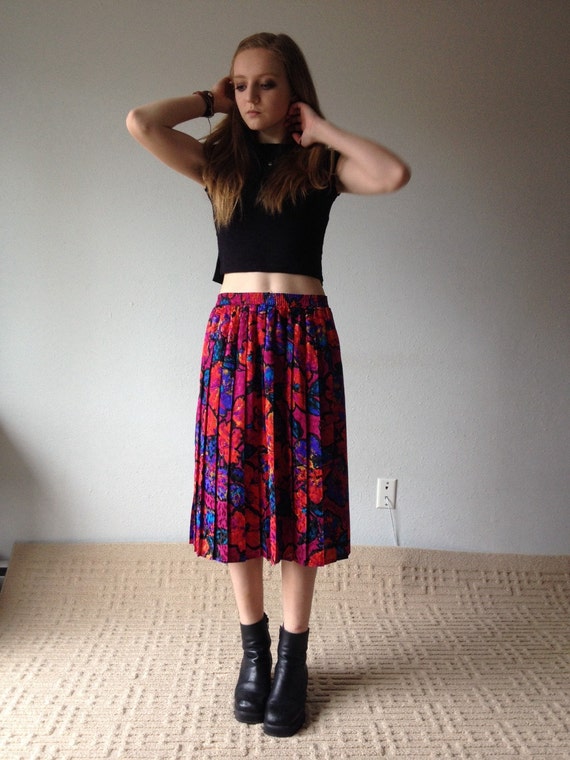 80s Pleated Midi Skirt Floral Pattern Accordian Pleat