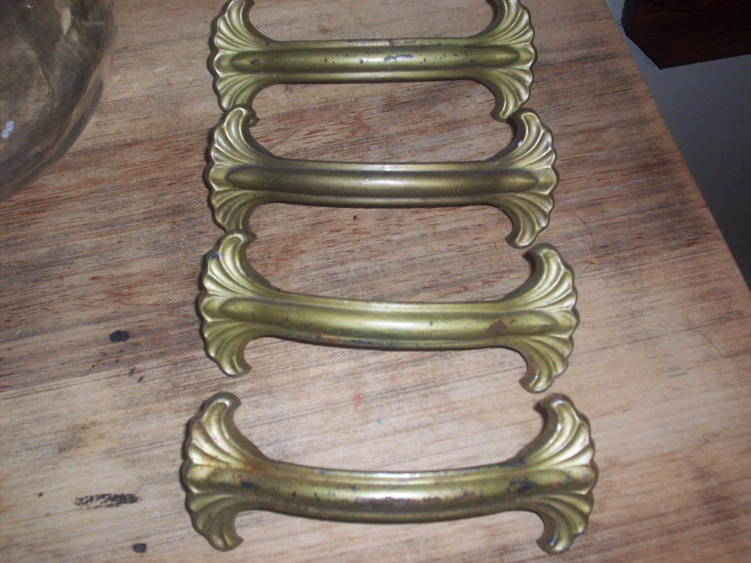 Lot 4 Drawer Pulls. Antique Art Nouveau Bureau Handles wit