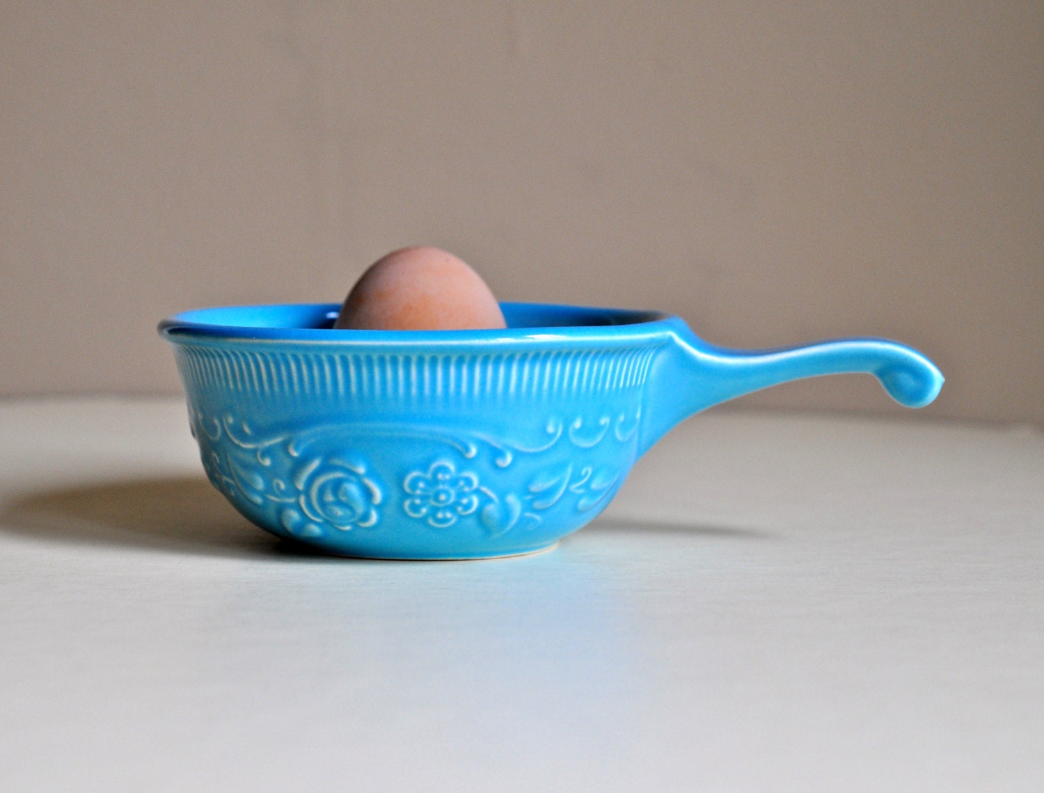 Vintage Taylor Smith Taylor Blue Bowl with Handle TST Genuine Oven