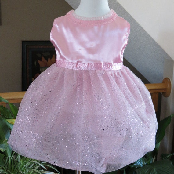 Items similar to Girls Size 3 Princess Pink Glitter Tulle Dress