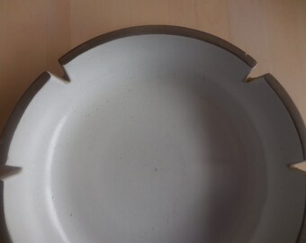 8.5 inch in diameter LARGE HEATH Ashtray