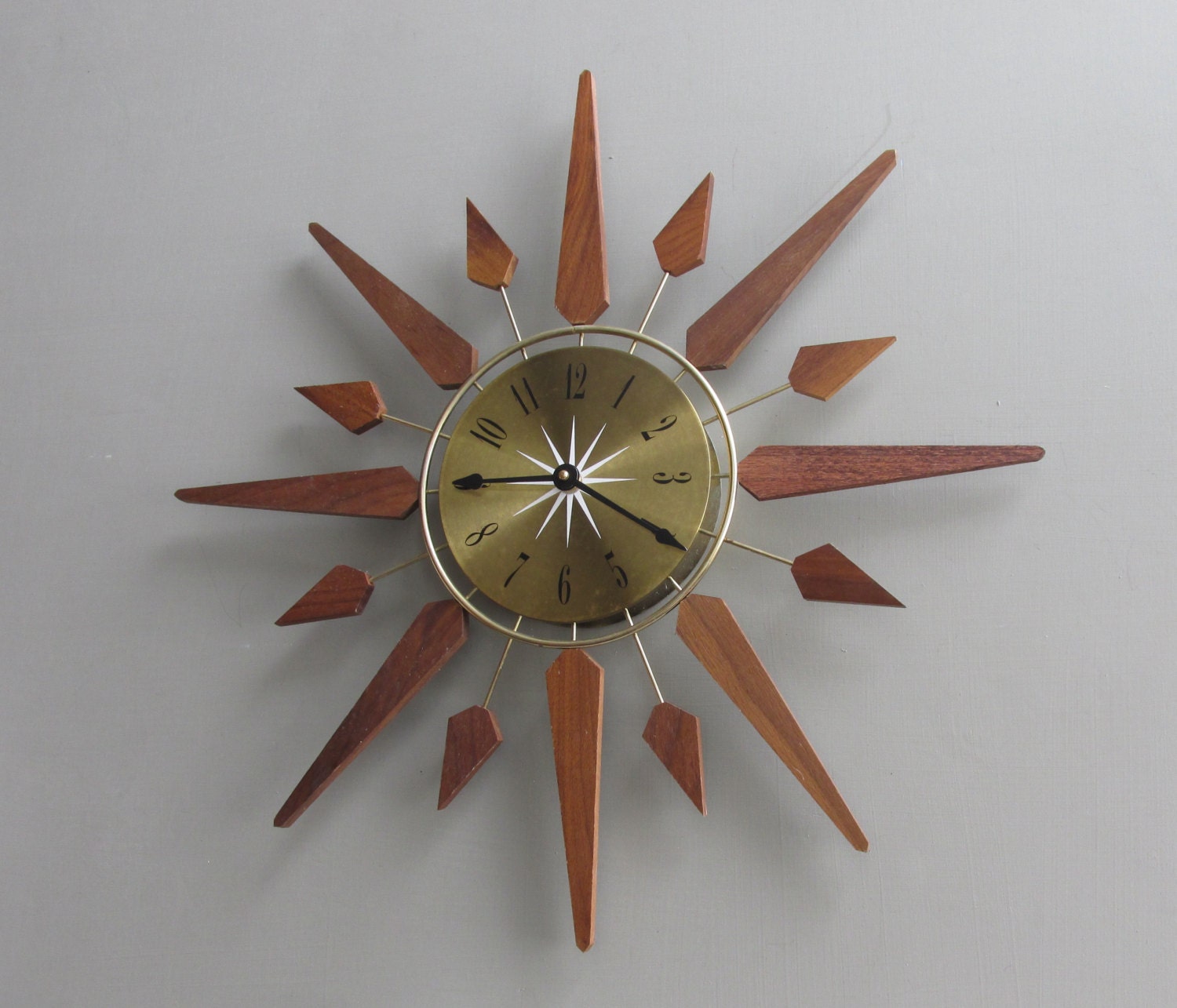 Atomic Style Wall Clock mid century vintage clock Sears