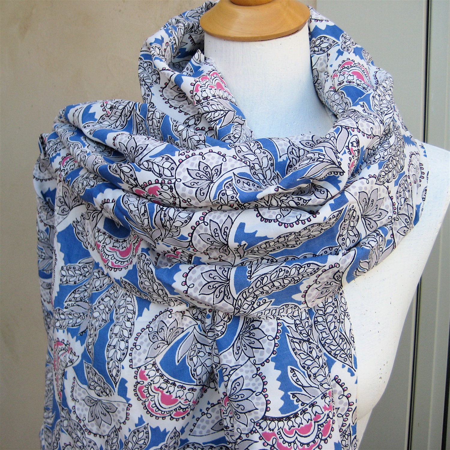 1940s Rayon Fabric Cold Rayon Sewing Fabric Dress by elansolete