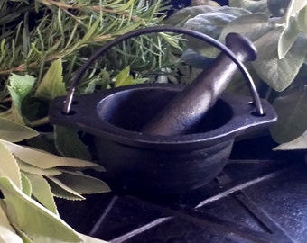 Mortar & Pestle Set, Cast Iron Mortar and Pestle