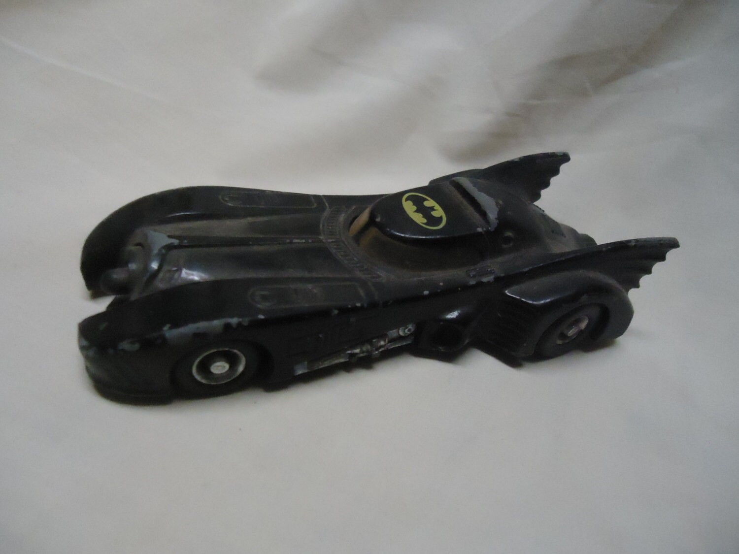 bat mobile toy