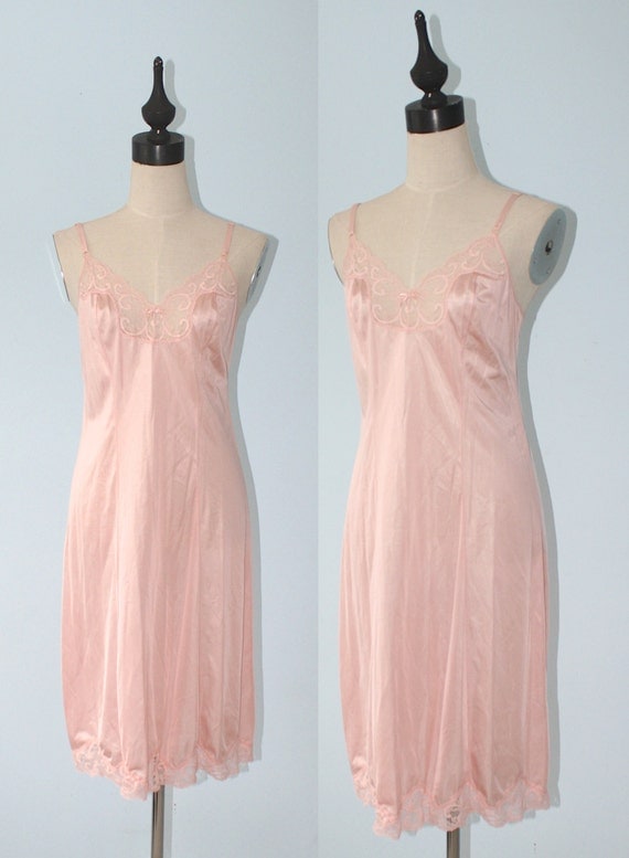 Vintage Pink Lace Lingerie / 1950s 60s Satiny Nylon Full Slip