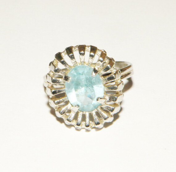 Sarah Coventry Blue Cocktail Ring size 7 adjustable by Eosophobish