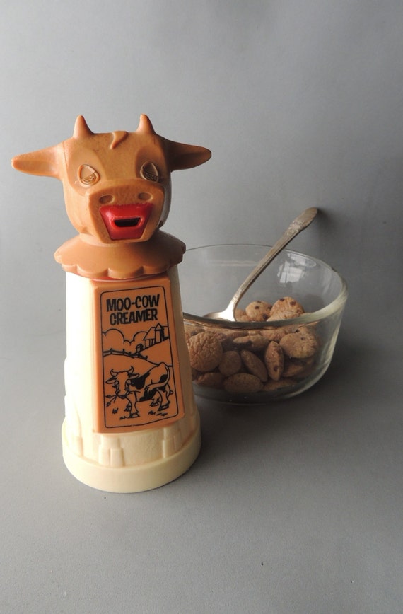 Vintage Plastic Creamer Moo Cow Creamer Vintage Creamer