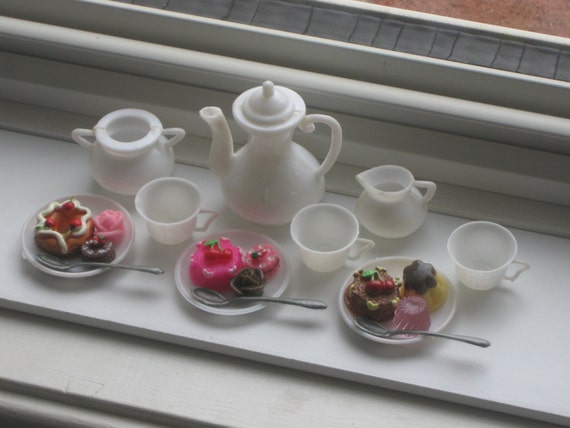 barbie plastic tea set