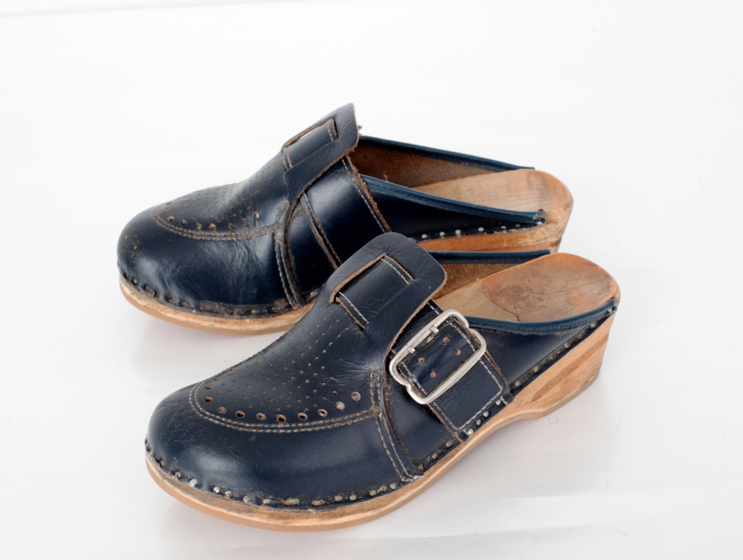old navy clogs