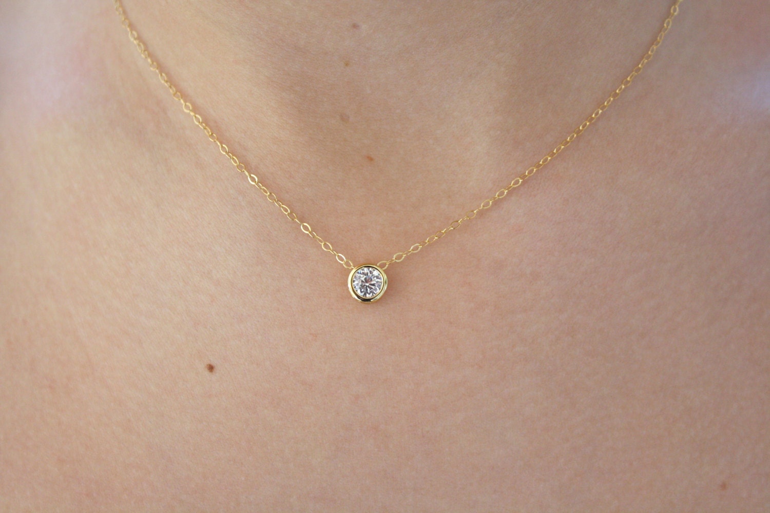 Gold Necklace Dainty Gold Necklace Gold solitaire Necklace Crystal Necklace Bridesmaid Necklace Gold Choker Best Friend Gifts girlfriend