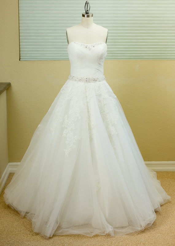 Items similar to SAMPLE SALE Ball Gown  A line  Wedding  