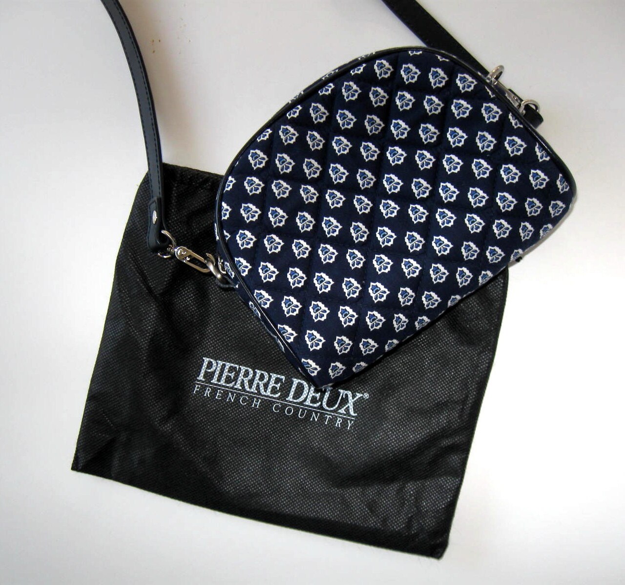 Vintage Pierre Deux purse, Bags and Purses, Blue and white, Women’s