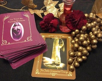 Le Tarot des Femmes Erotiques – one tarot card reading (NSFW!)