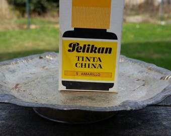 Vintage Pelikan Ink With Original Box in 5 Yellow