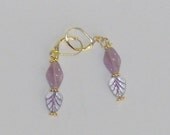 Handcraft  Lavender Swirl and Leaf Dangles Pierced Earrings with Gold Springback Hooks and Findings