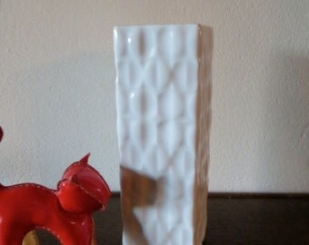 Vintage white porcelain Op Art relief vase Thomas Germany
