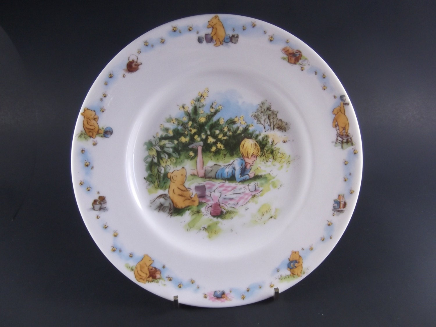 royal doulton winnie the pooh collection plates