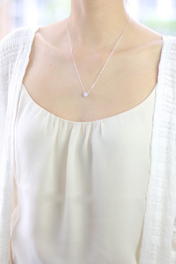 Silver flower solitaire necklace (model photo)