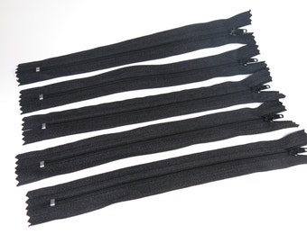 10pc zipper 20cm / 8inch black closed end (Z10)