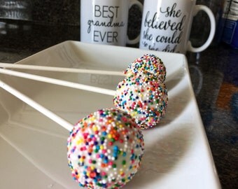 12 Rainbow Cake Pops
