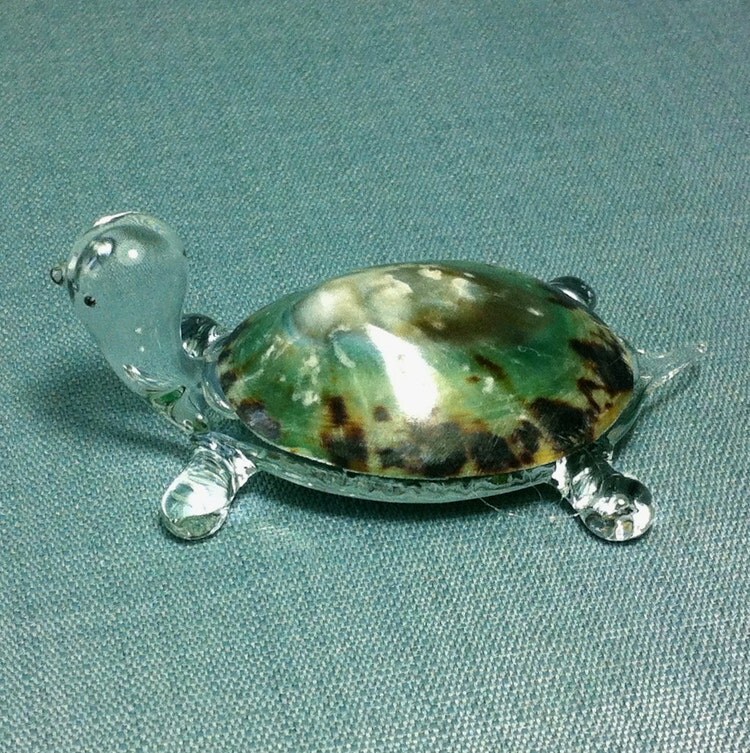 glass blown turtle