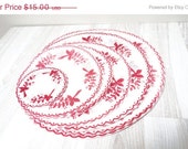 SPRING SALE Napkin set of 32 table doily dining coaster centerpiece placemat serviette vintage interlining white red table soviet ussr russi