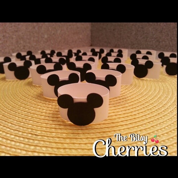 Mickey Mouse Napkin Rings Mickey Mouse napkin by TheBitsyCherries