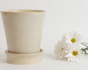 Stoneware garden pot, herbs, garden planter, flowers, stoneware planter, stoneware pot, garden pot, flower pot, ceramics and pottery, plants