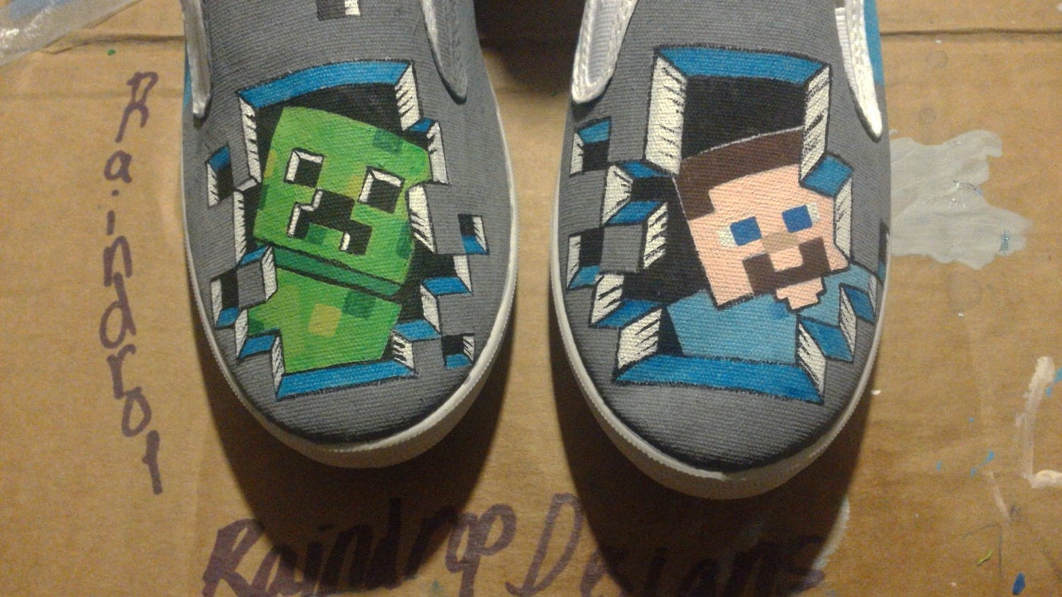Minecraft custom shoes YOUTH by RaindropDesignCo on Etsy Minecraft custom shoes YOUTH by RaindropDesignCo on Etsy