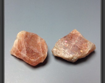 Sunstone from Tanzania - Natural - Rough 2 stones - 22 to 23mm long