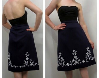 CHIC 1970's Cord Work Deep Purple A Line Skirt - Mod - VLV - Size M