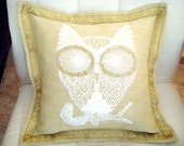 Gold owl pillow sham  â€“ 16x16 pillow cover â€“ Knitted applique cushion â€“ Antique lace throw â€“ Vintage decorative accent â€“ Luxury homedecor