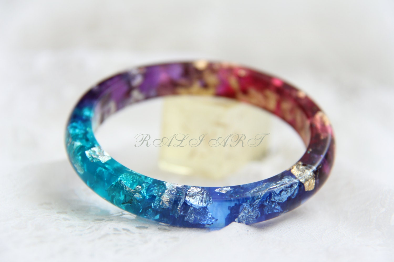 Resin bracelet Bangle gold flakes Resin bangle bracelet of