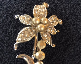 Vintage Gold Flower and Rhinestone Brooch Pin