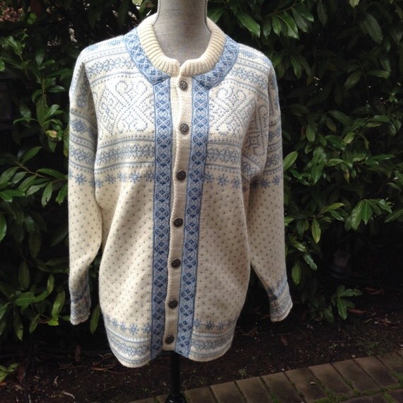 dale classic sweater