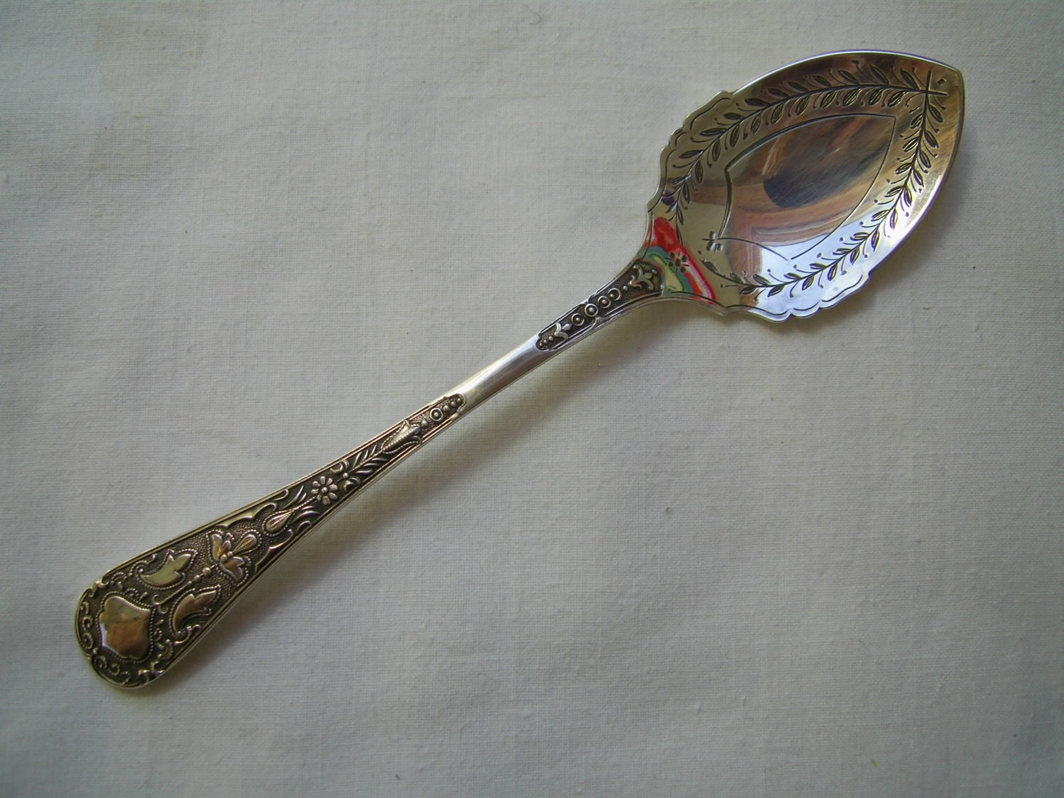 Attractive ANTIQUE silver plated JAM SPOON circa 1890’s Haute Juice