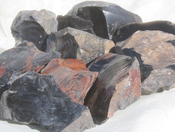 rainbow sheen obsidian properties