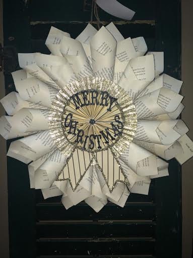 Merry Christmas Paper Book wreath~Glitter Wreath