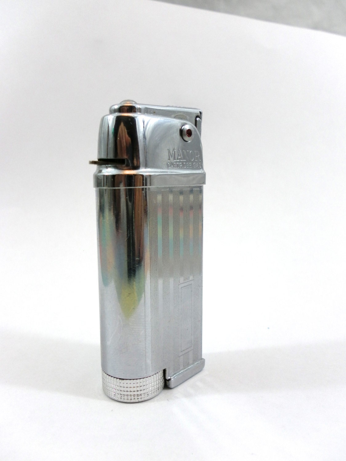 Manor Butane Gas Cartridge Lighter c1950s