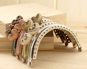 1 PCS of 8.5cm / 3.3 inch Heart Shape Beaded Semicircle / Half Round Purse Frame / Kisslock Frame, 4 Colors Available
