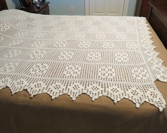 Crochet bed cover | Etsy