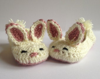 Girls Bunny slippers, crochet slippers.Easter Gift for Kids. Childrens slippers, Kids slippers. Non-slip slippers