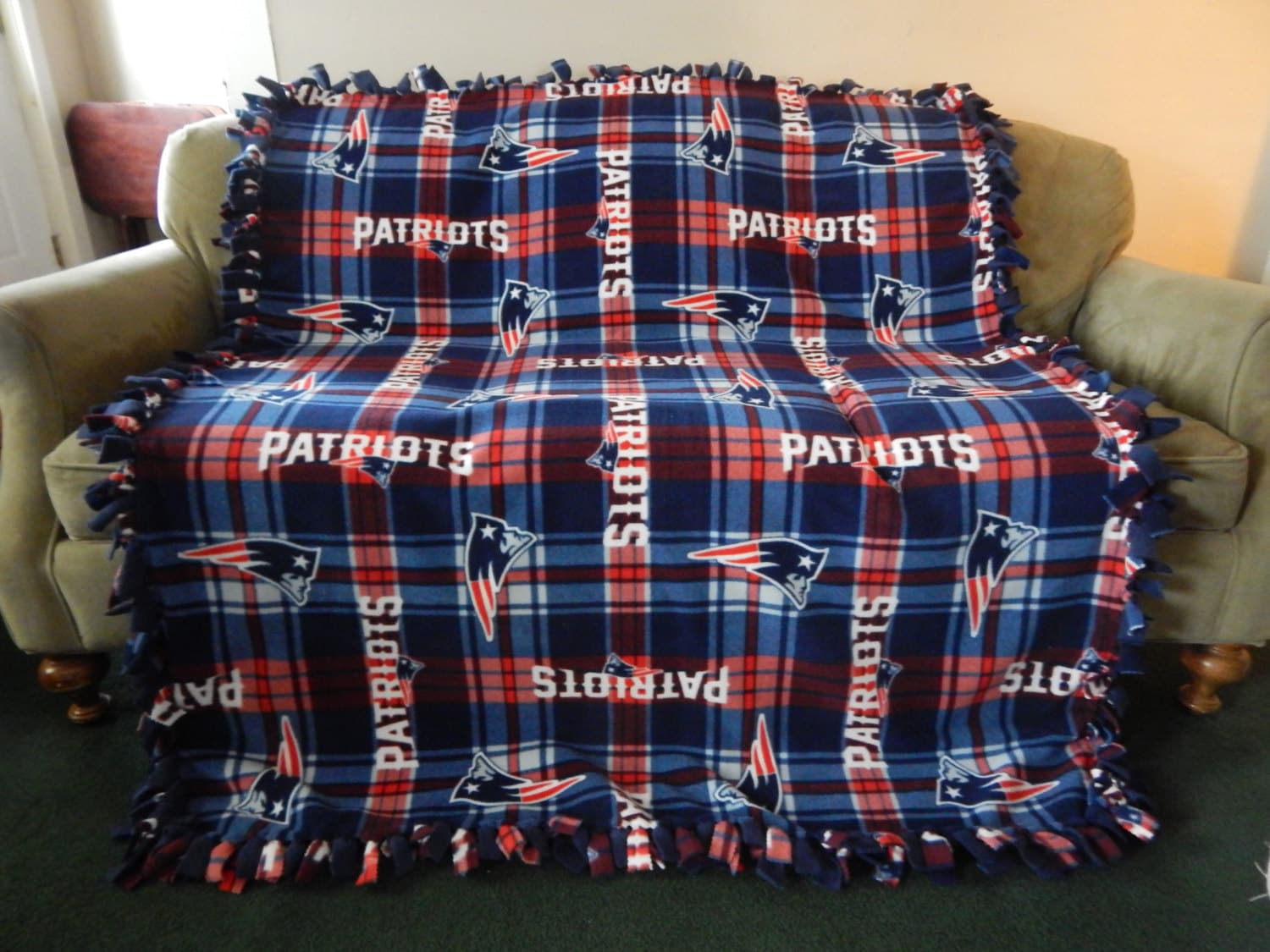 No Sew New England Patriots Plaid Fleece Blanket with Soft