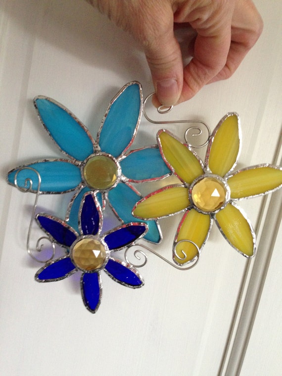 Stained Glass Flower Suncatcher