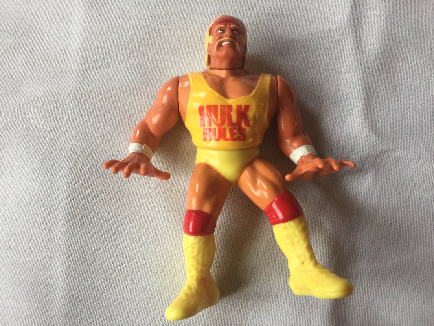 Vintage WWF Hasbro Wrestler Action Figure Hulk Hogan WWE