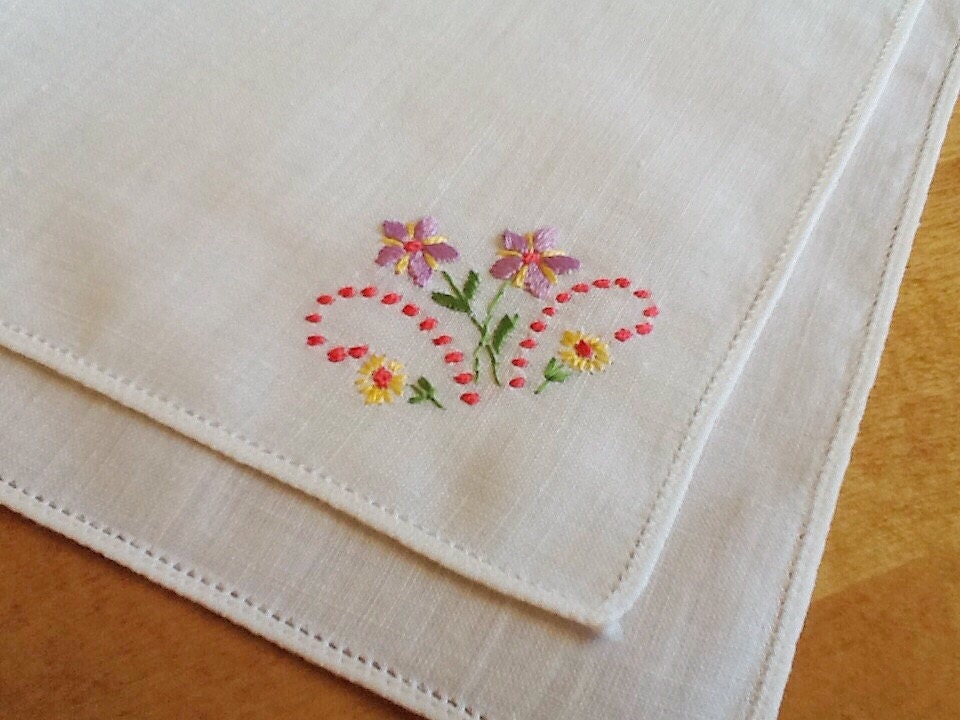 Vintage Hankie, Embroidered Hankie, Ladies Handkerchief, Vintage Hanky ...