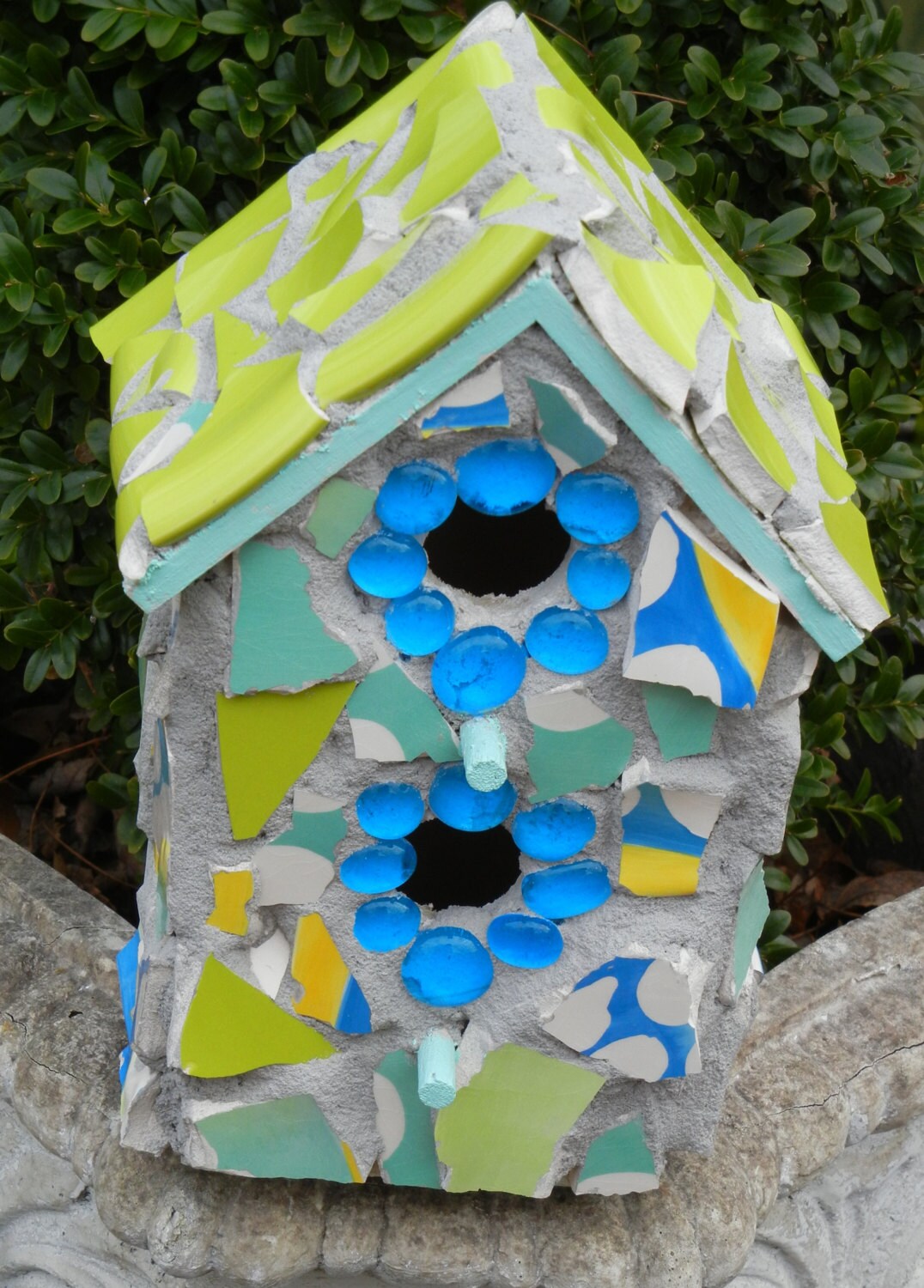 Mosaic Wooden Bird House for Gardeners & Bird Lovers Handmade